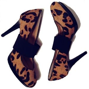 Gianni Bini Leopard Heels